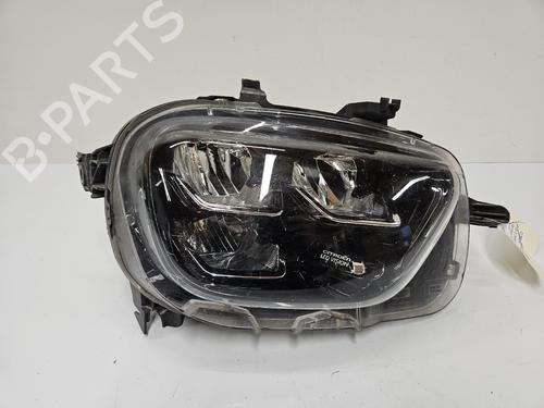 Used Right headlight Right headlight CITROËN C3 III (SX) 1.5 BlueHDi 100 (SXYHYP, SXYHTU) (102 hp) 40290131 40290131