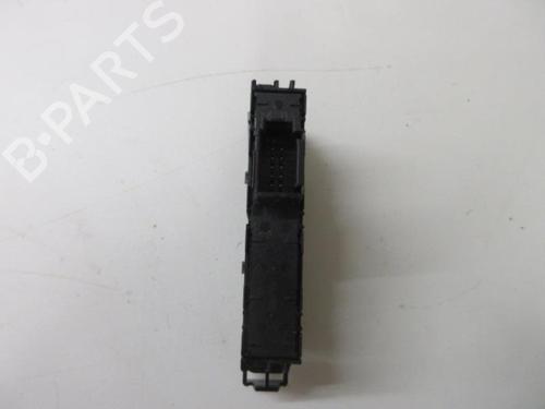 Used Switch VW GOLF VII (5G1, BQ1, BE1, BE2) 1.6 TDI (105 hp) 22107007