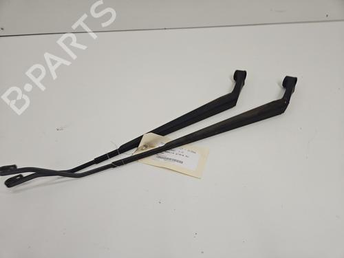 Braccio tergicristallo anteriore Braccio tergicristallo anteriore TOYOTA YARIS VERSO (_P2_) 1.3 (NCP20_, NCP22_, NCP20R, NCP22R) (86 hp) 33834722 33834722