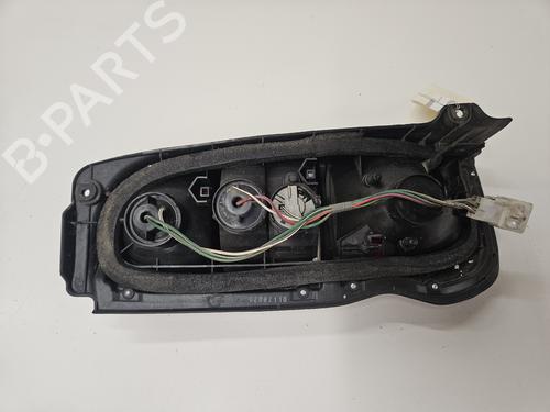 Used Right taillight Right taillight TOYOTA HIACE IV Van (__H1_, __H2_) 2.5 D-4D 4WD (KLH28, KLH18) (117 hp) 36287884 36287884