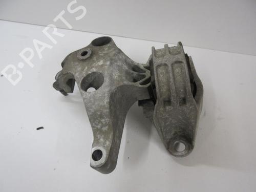 Used Engine mount DACIA LOGAN (LS_) 1.5 dCi (LS0K) (68 hp) 22106494