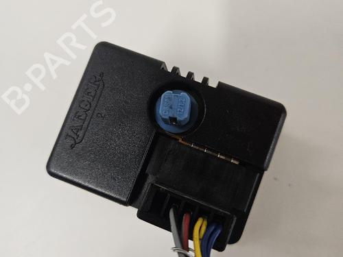 display-monitor-renault-espace-ii-js63_-1991-1992-1993-1994-1995-1996-1997-37007582 main image
