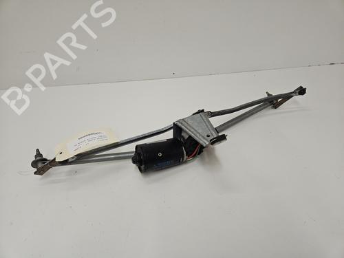 Used Front wiper motor RENAULT RAPID Box Body/MPV (F40_, G40_) 1.1 (48 hp) 32484689