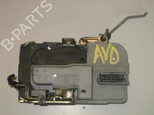Serrure avant droite PEUGEOT 306 Hatchback (7A, 7C, N3, N5) 1.9 D (69 hp) 20893318