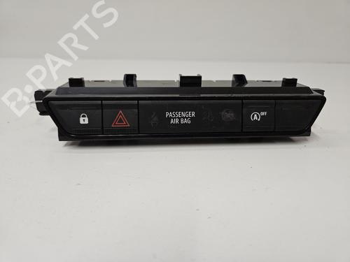 warning-switch-dacia-sandero-iii-2021-38274827 main image