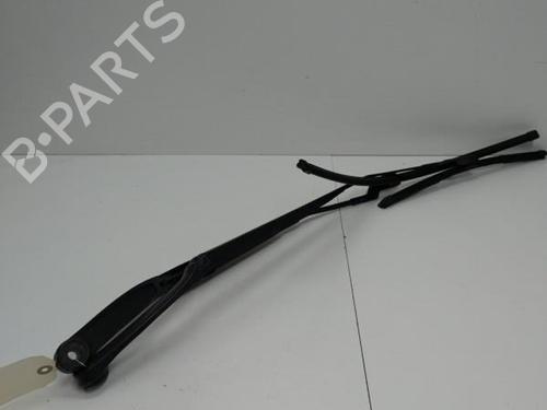 Used Front windshield wiper arm FIAT TIPO Estate (356_, 357_) 1.3 D (356WXH1A) (95 hp) 20893969
