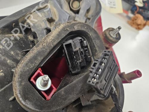 Used Right taillight Right taillight 37672015 37672015