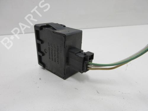 Used Headlight switch Headlight switch CITROËN BERLINGO / BERLINGO FIRST Box Body/MPV (M_) 1.6 HDI 75 (MB9HW) (75 hp) 22108874 22108874