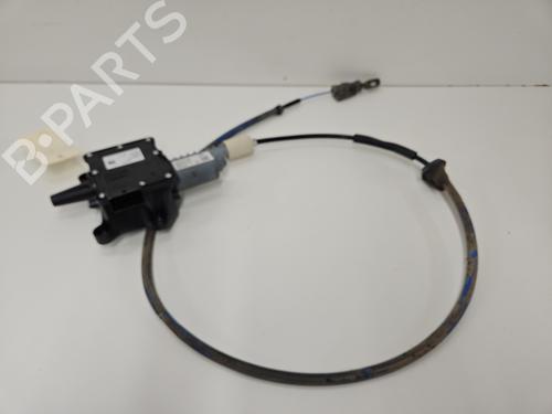 Used Electric handbrake PEUGEOT 5008 (0U_, 0E_) 1.6 HDi (112 hp) 33165084