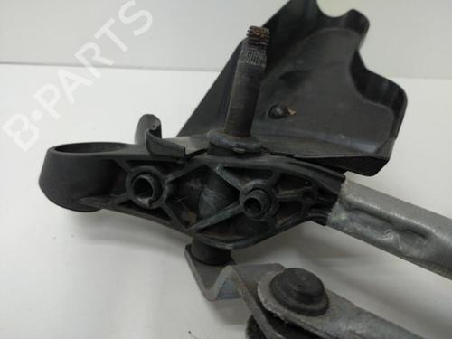 Used Front wipers mechanism BMW 1 (F20) 118 i (136 hp) 20894274