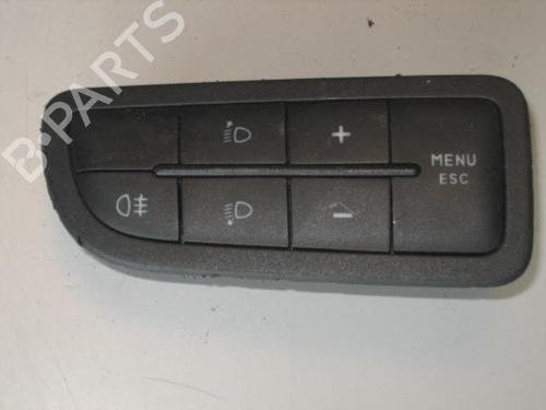 Used Headlight switch FIAT GRANDE PUNTO (199_) 1.3 D Multijet (75 hp) 22105398