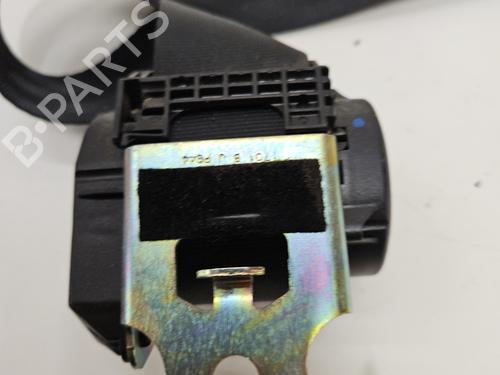 rear-left-seatbelt-peugeot-2008-i-cu_-2013-29926329 main image