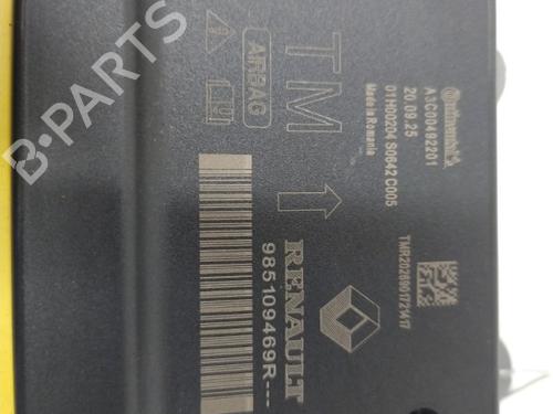 ECU airbags RENAULT CLIO V (B7_) 1.0 SCe 65 (B7MR) | BP20907577M53 