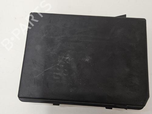 Used Fuse box Fuse box 38274841 38274841