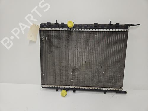 Used Water radiator PEUGEOT 307 (3A/C) 1.6 16V (109 hp) 30380887