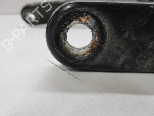 Used Front windshield wiper arm PEUGEOT 308 I (4A_, 4C_) 2.0 HDi (136 hp) 22594972