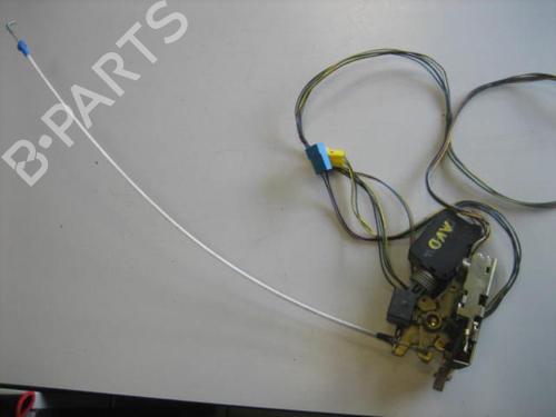 Used Front right lock MERCEDES-BENZ SPRINTER 3-t Van (B903) 308 CDI (903.661, 903.662, 903.663) (82 hp) 22105666