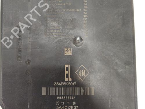 Fuse box RENAULT KADJAR (HA_, HL_) 1.5 BLUE dCi 115 (HLA6) | BP29300937E1 