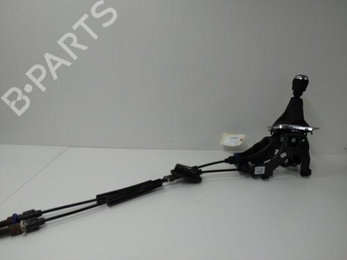 Used Gear lever RENAULT CLIO V (B7_) 1.5 Blue dCi 85 (B7AG) (86 hp) 22109107