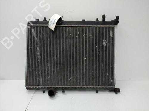 Used Water radiator Water radiator 22109248 22109248
