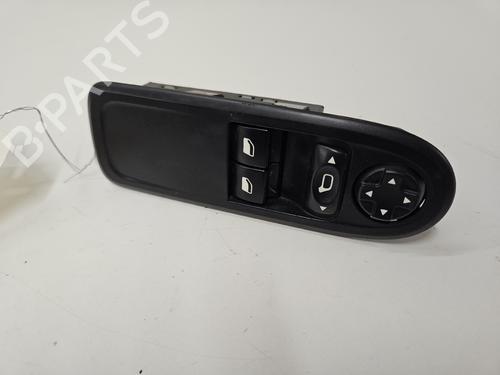 Used Left front window switch Left front window switch CITROËN C3 II (SC_) 1.4 HDi 70 (SC8HZC, SC8HR0, SC8HP4) (68 hp) 35937518 35937518