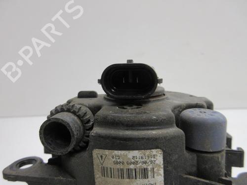 right-front-fog-light-renault-twingo-ii-cn0_-15-dci-cn0e-8200074008-2007-20896953 main image