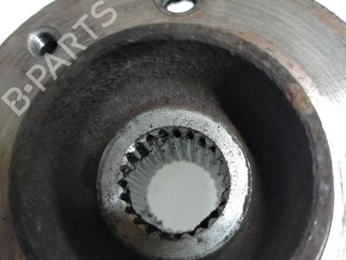 Used Right front steering knuckle RENAULT CLIO III (BR0/1, CR0/1) 1.2 16V (BR02, BR0J, BR11, CR02, CR0J, CR11) (75 hp) 20899500