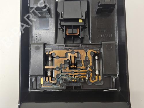 Used Interior roof light Interior roof light RENAULT CLIO I (B/C57_, 5/357_) 1.2 (B/C/S57A, B/C57S, 5/357F, 5/357J, 5/357L, 5/357R) (58 hp) 33834698 33834698