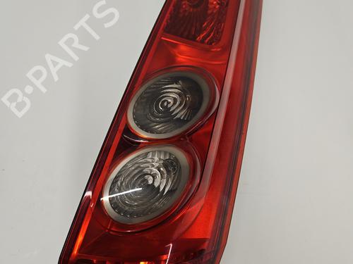 Used Right taillight FORD FIESTA V (JH_, JD_) 1.4 TDCi (68 hp) 29467161