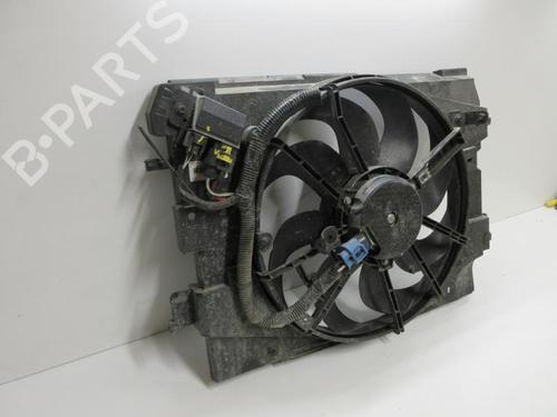 Used Radiator fan Radiator fan DACIA DOKKER MPV (KE_) 1.2 TCe (KEM0, KEAY) (115 hp) 20891639 20891639