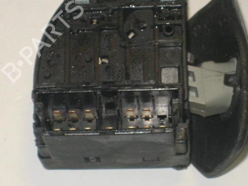 Used Steering column stalk Steering column stalk RENAULT TWINGO I (C06_) 1.2 (C066, C068) (58 hp) 20909732 20909732