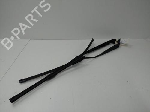 Used Front windshield wiper arm CITROËN C4 CACTUS 1.6 HDi 90 (92 hp) 20894313
