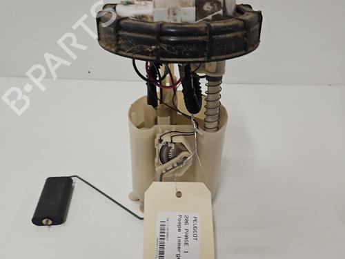 Used Fuel pump PEUGEOT 206 Hatchback (2A/C) 1.4 i (75 hp) 31301317