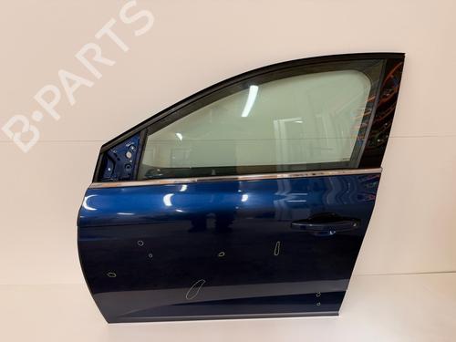 left-front-door-renault-megane-iv-grandtour-k9amn_-2016-36571916 main image