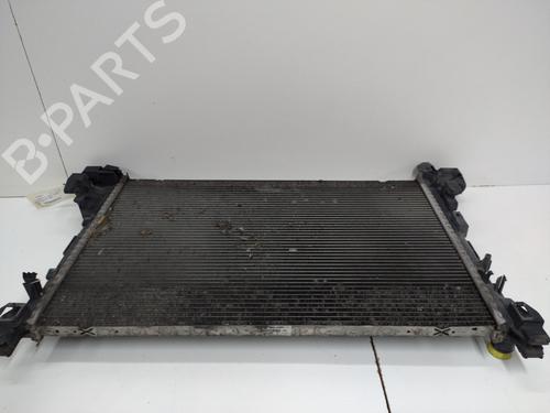Used Water radiator Water radiator RENAULT TRAFIC III Van (FG_) 1.6 dCi 115 (FGMD) (116 hp) 20901661 20901661
