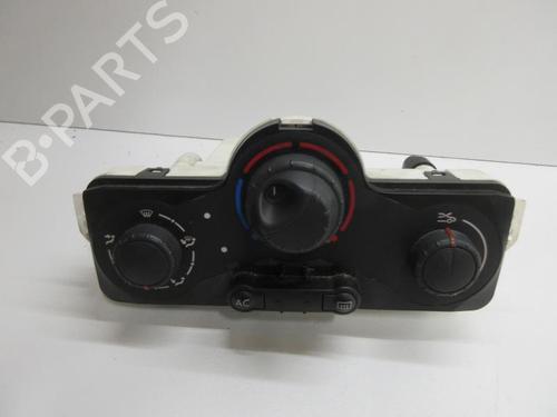 Commande Chauffage RENAULT CLIO III (BR0/1, CR0/1) 1.5 dCi (BR17, CR17) (86 hp) 20897241
