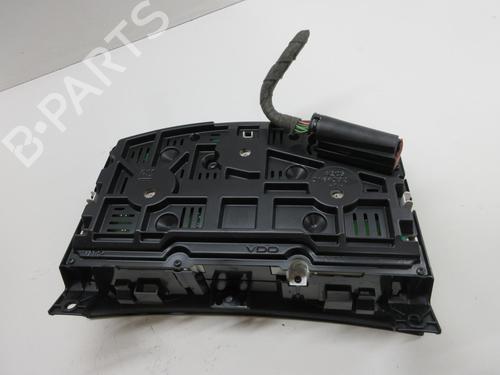 Used Instrument cluster Instrument cluster 20896565 20896565