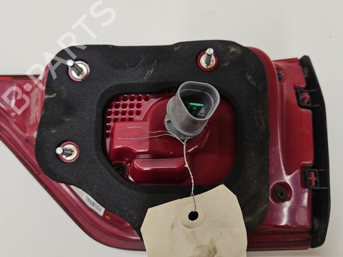 Used Left tailgate light KIA SPORTAGE IV (QL, QLE) 1.6 CRDi (116 hp) 32221556