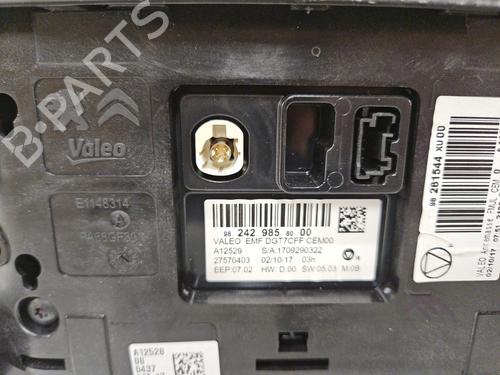 display-monitor-citroen-c3-iii-sx-2016-30456520 main image