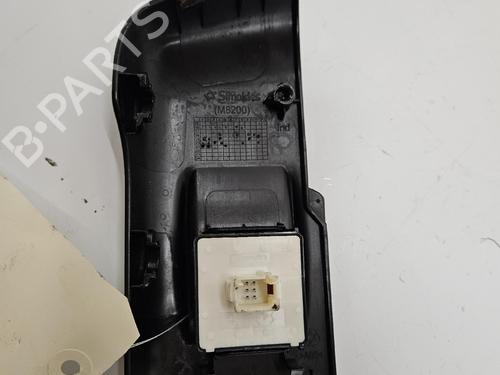 Used Left front window switch Left front window switch CITROËN C3 III (SX) 1.5 BlueHDi 100 (SXYHYP, SXYHTU) (102 hp) 40290135 40290135