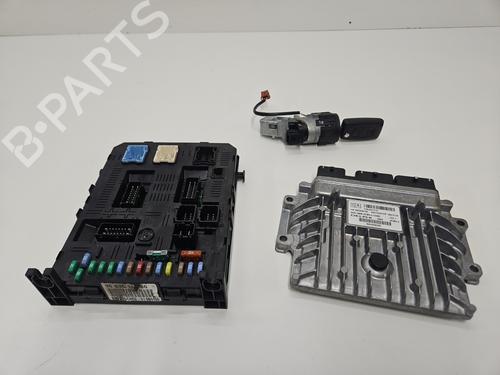 Module électronique PEUGEOT 407 SW (6E_, 6D_) 2.0 HDi 135 (136 hp) 31698400