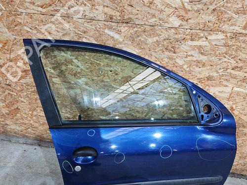 Used Right front door PEUGEOT 206 Hatchback (2A/C) 1.4 i (75 hp) 31301309