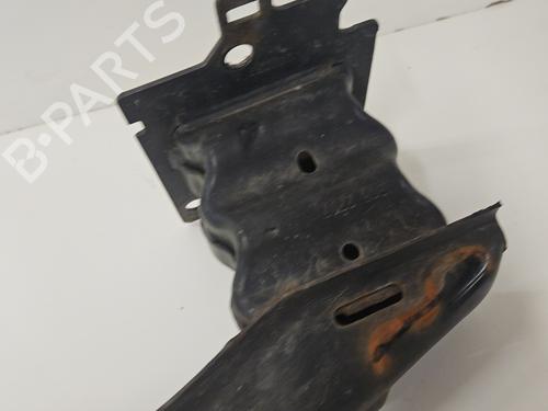 Used Front bumper reinforcement Front bumper reinforcement 32306855 32306855