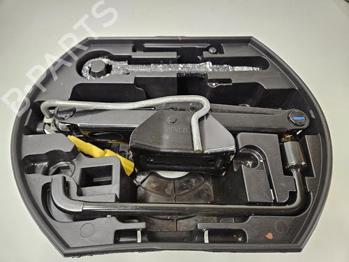 Used Jack Kit Jack Kit 38722822 38722822