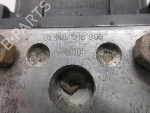 Used ABS pump PEUGEOT 306 Hatchback (7A, 7C, N3, N5) 2.0 HDI 90 (90 hp) 20889308