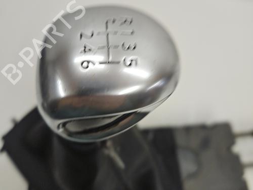 Gear lever PEUGEOT 308 II (LB_, LP_, LW_, LH_, L3_) 1.6 HDi / BlueHDi 115 | BP28572877M90 