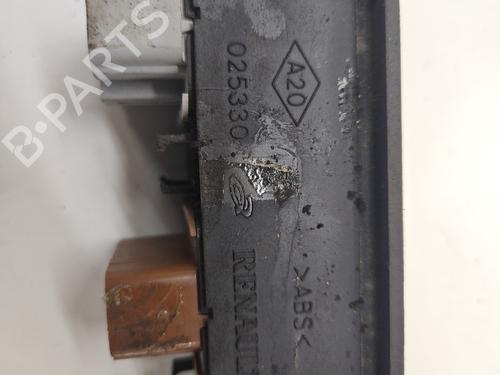 Used Left front window switch Left front window switch RENAULT MEGANE II (BM0/1_, CM0/1_) 1.5 dCi (BM02, BM13, BM2A, CM02, CM13) (101 hp) 32375796 32375796