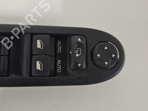 Used Left front window switch Left front window switch 37283582 37283582