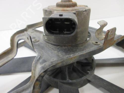Used Radiator fan CITROËN SAXO (S0, S1) 1.4 VTS (75 hp) 20900809