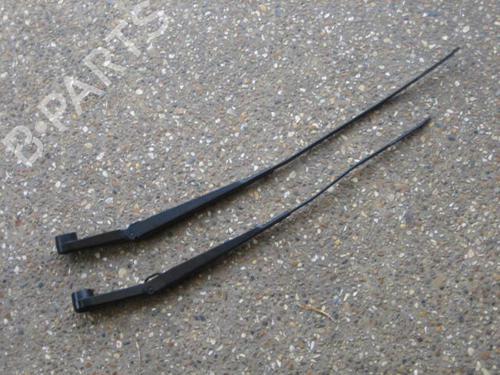 Used Front windshield wiper arm CITROËN C4 Grand Picasso I (UA_) 1.6 HDi 110 (112 hp) 20903667